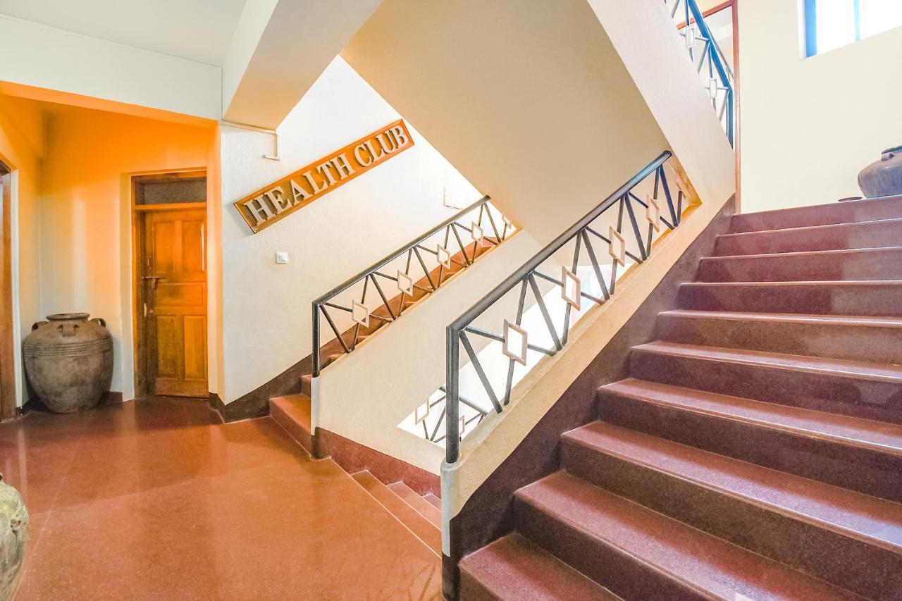 Fabhotel Prime Tanjo Highland With Pool - 500M From Calangute Beach Candolim Eksteriør bilde